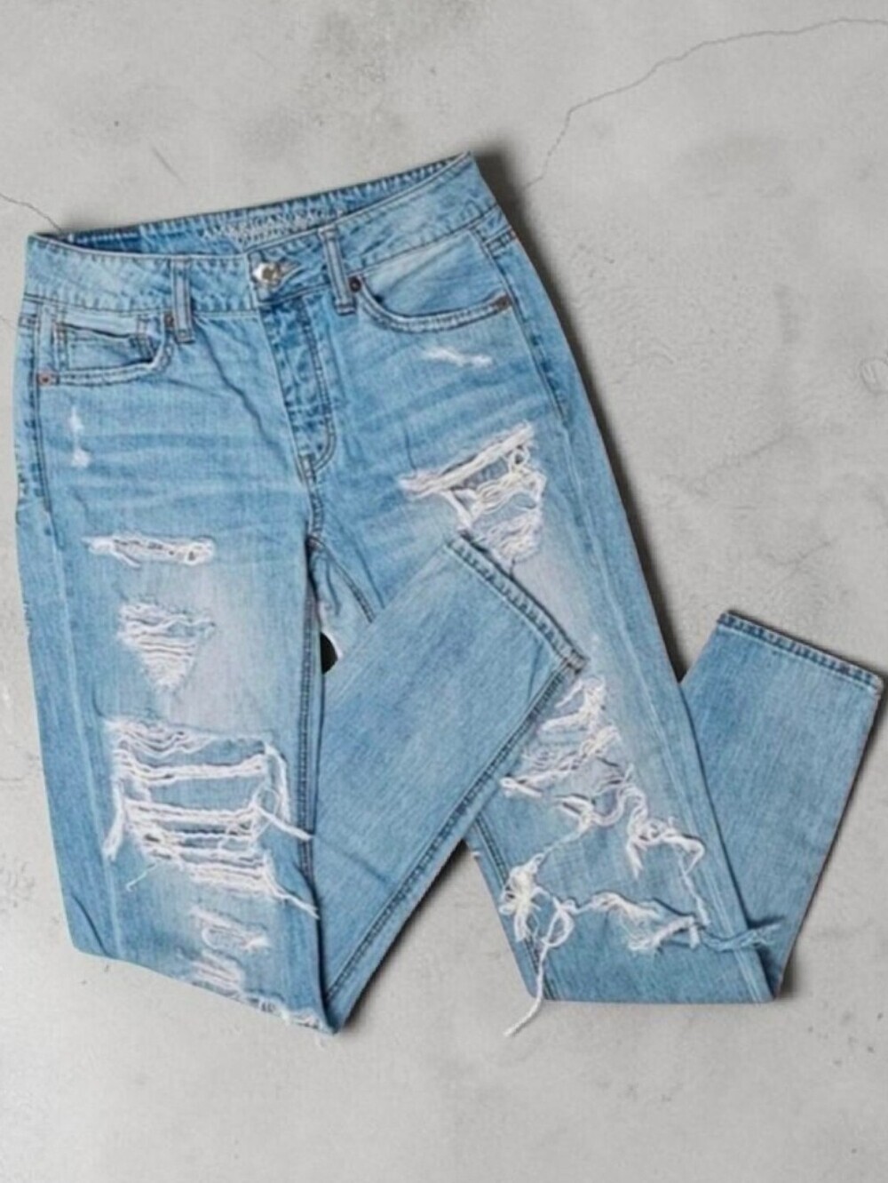 AMERICAN EAGLE | TOMGIRL DESTROYED 100% COTTON LOOSE FIT SKINNY JEANS